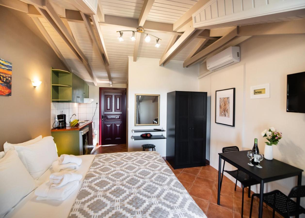 Villa Verde Lefkada City Bagian luar foto