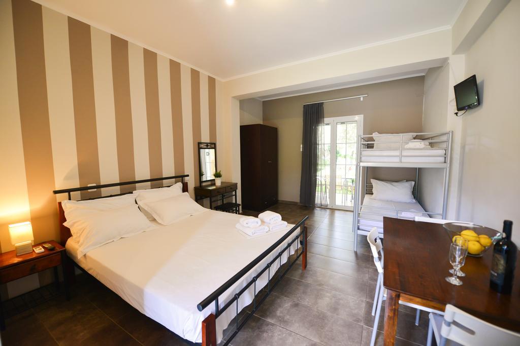 Villa Verde Lefkada City Bagian luar foto