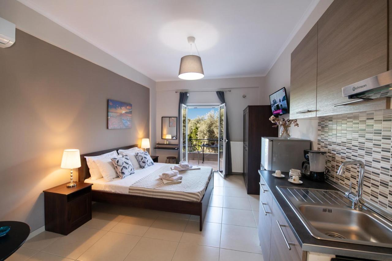 Villa Verde Lefkada City Bagian luar foto